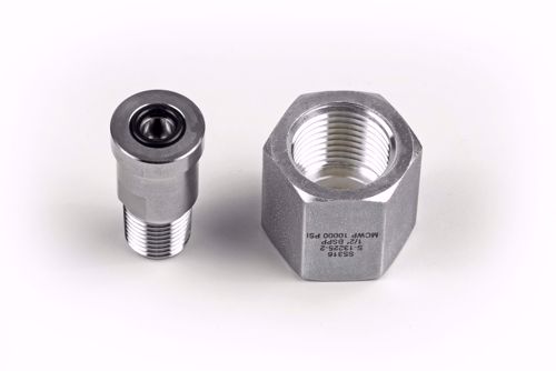 Picture of Adapter 1/2" BSP acc. EN 837 female swivel x 1/4"NPT male